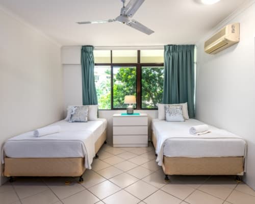 palm-cove-3-bedroom-accommodation(16)