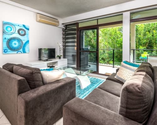 palm-cove-3-bedroom-accommodation(2)