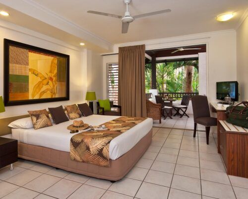 palm-cove-accommodation-superior-spa-suite (14)