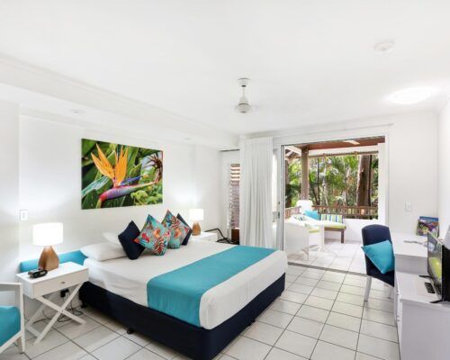 palm-cove-accommodation-superior-spa-suite-30 (5)