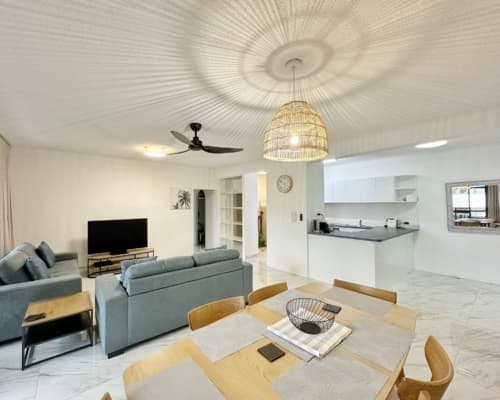 palm-cove-self-contained-holiday-home(14)